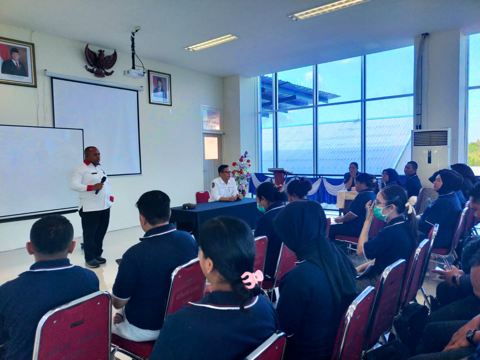 PELATIHAN BASIC TRAUMA AND CARDIAC